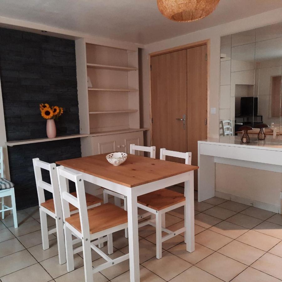 Campaneta Apartment Saint-Martin-de-Brômes Екстериор снимка