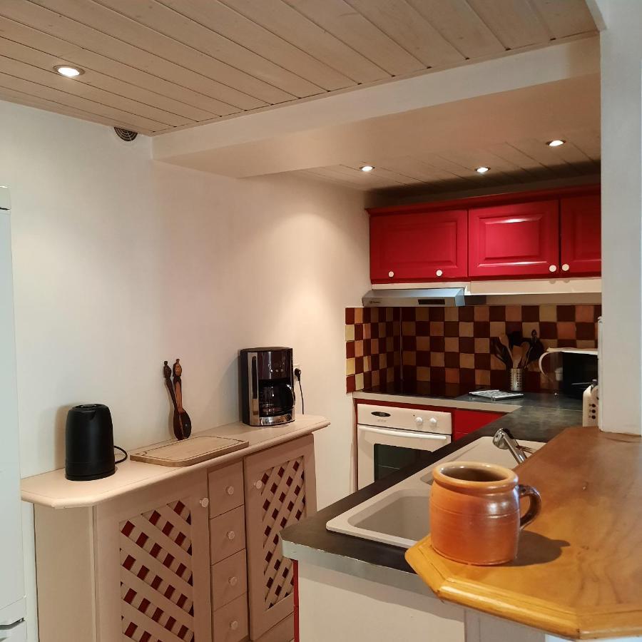 Campaneta Apartment Saint-Martin-de-Brômes Екстериор снимка